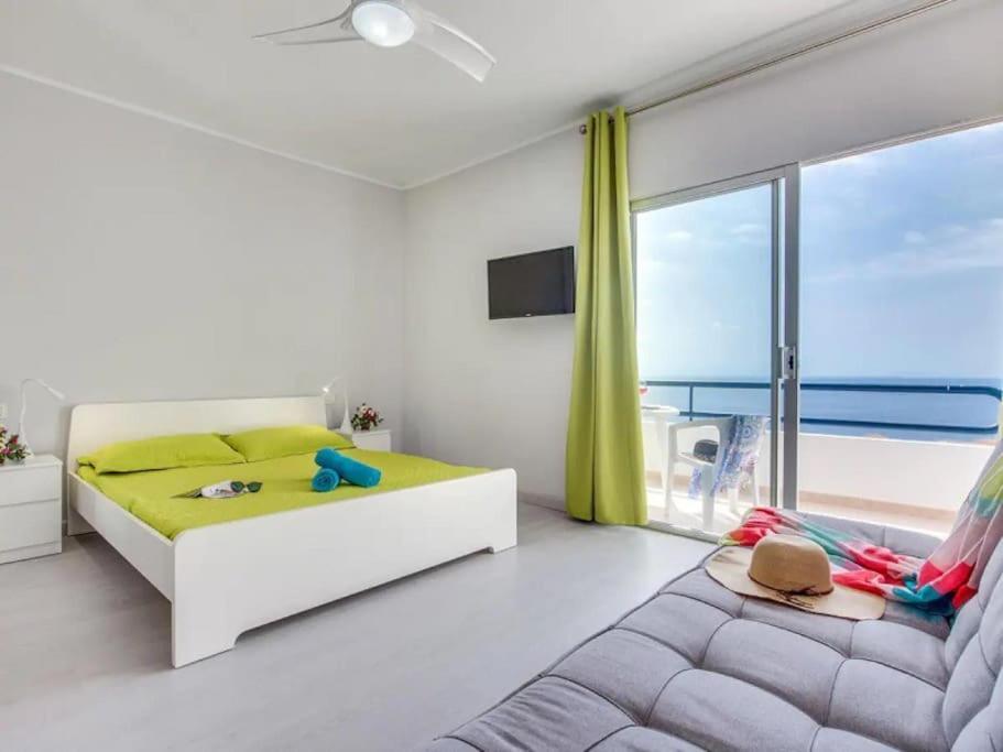 Vista Mozzafiato Lägenhet Playa Paraiso  Exteriör bild